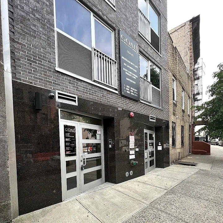 Entrance on East 205th Street - Goals Aesthetics & Plastic Surgery – Bronx
