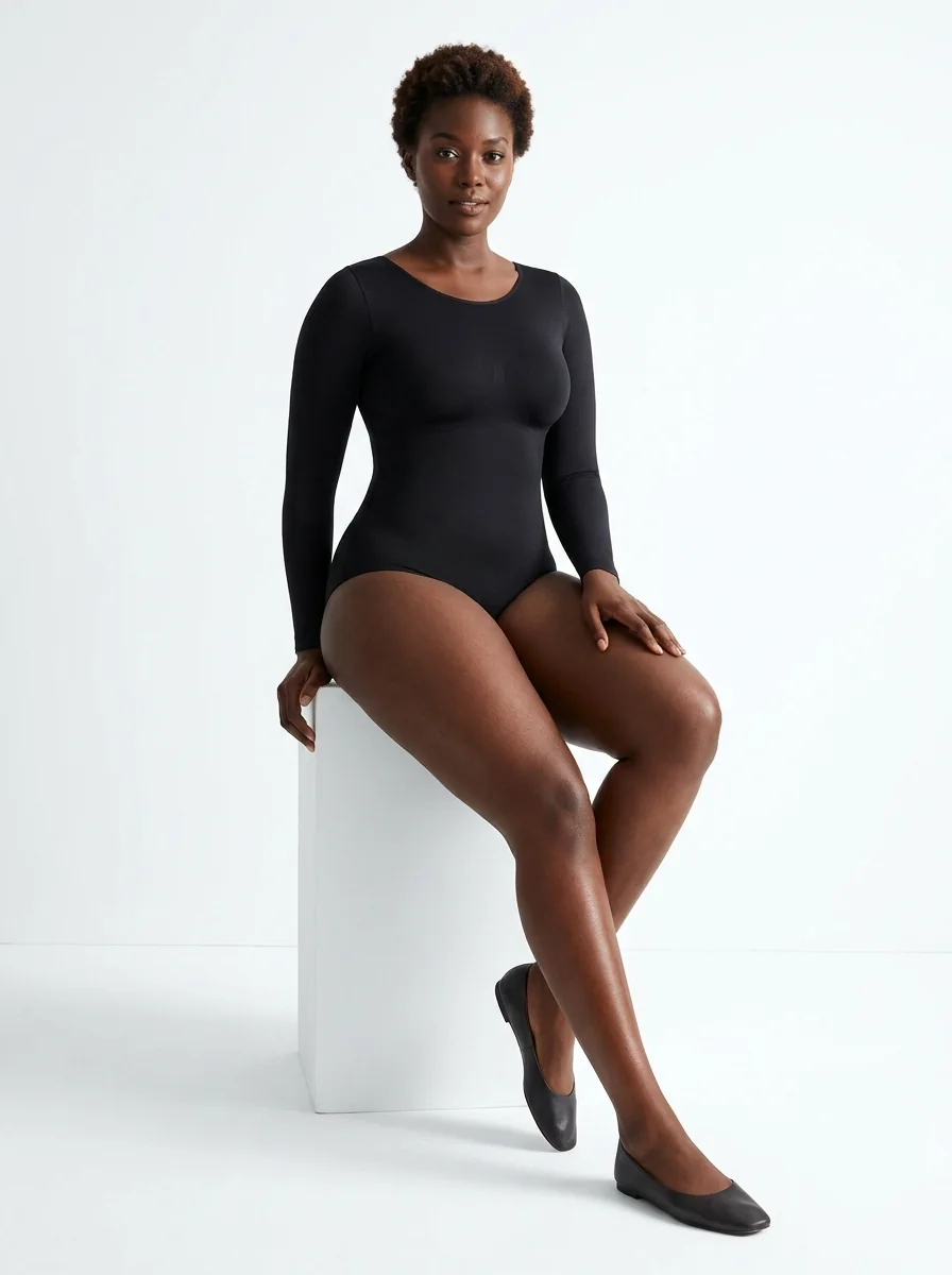 Una modelo con una faja de compresión, fotografiada para Goals